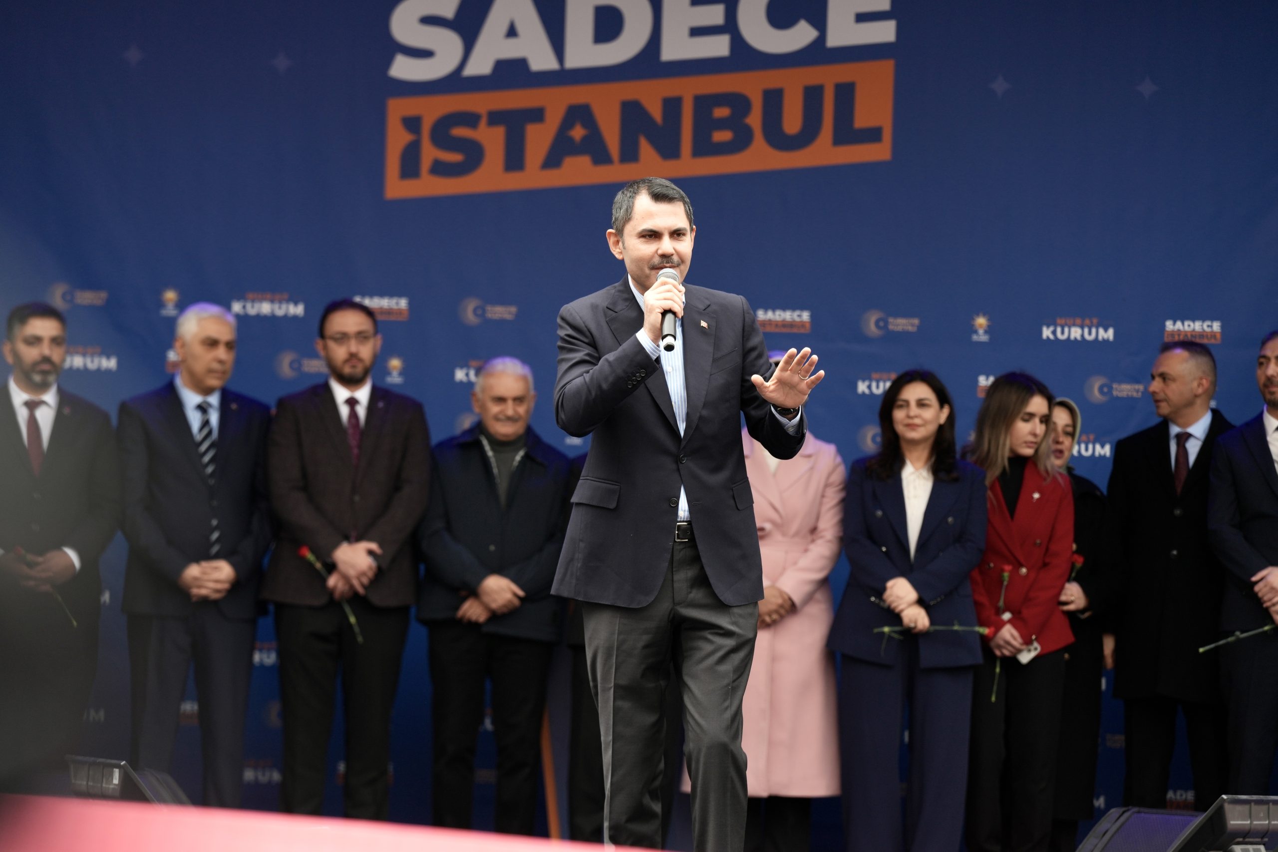 Murat Kurum’a Tuzla’da yoğun ilgi